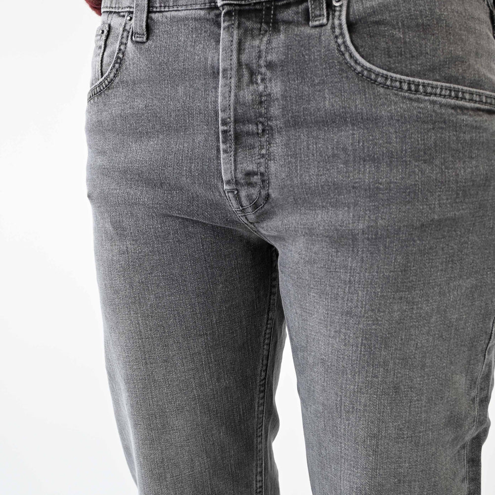 
                  
                    JEANS MODELLO EMY DRITTO ELASTICIZZATO GRIGIO
                  
                