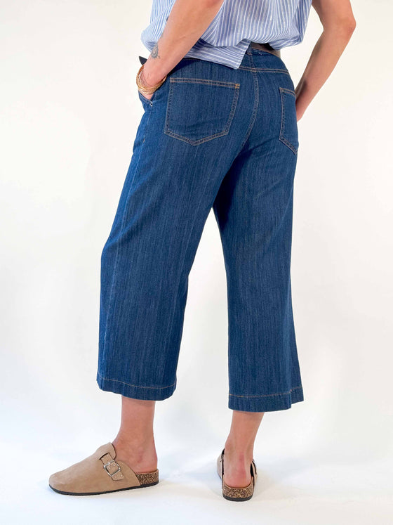 JEANS TRE QUARTI CROPPED IN CHAMBERAY