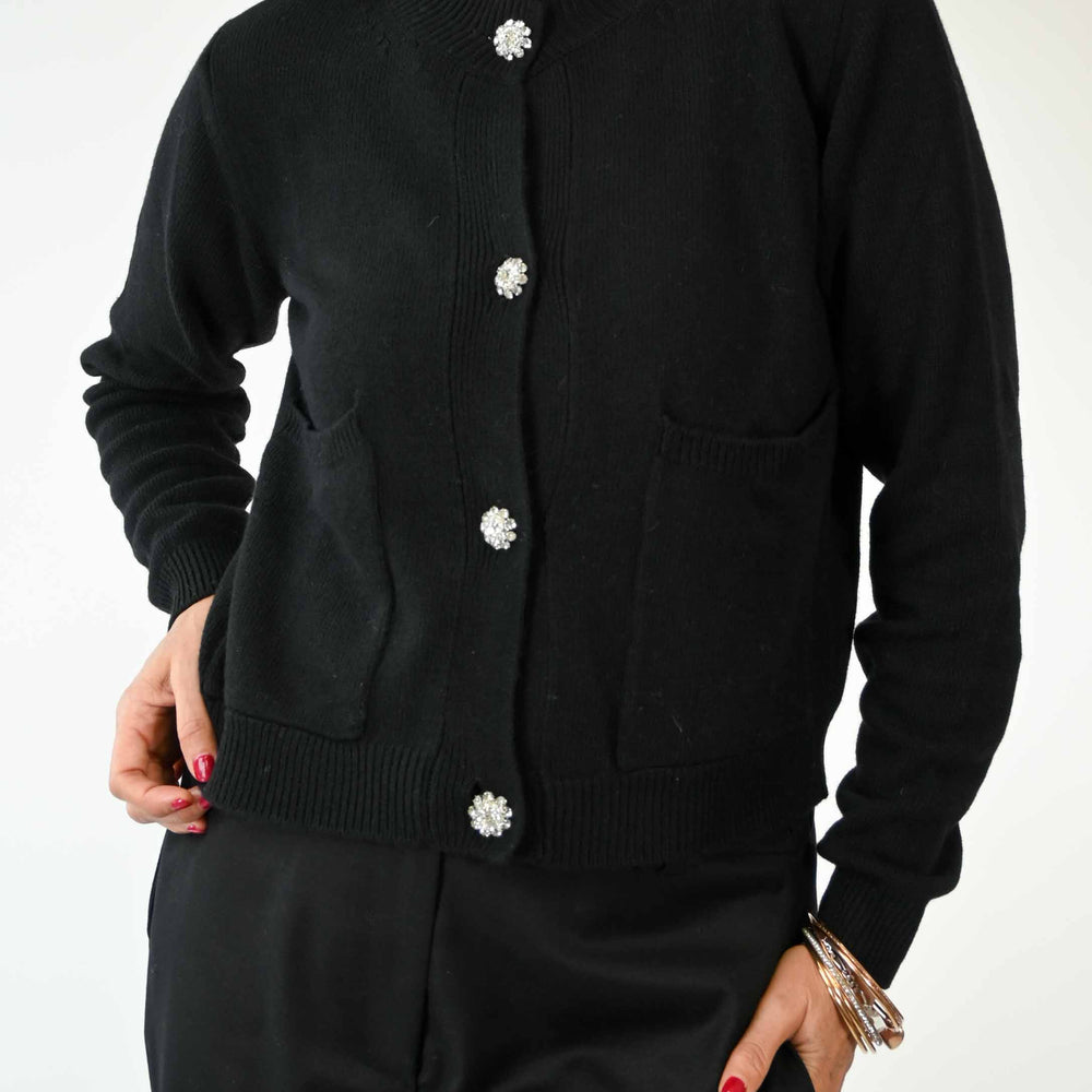 CARDIGAN CORTO COREANA CON BOTTONE GIOIELLO NERO