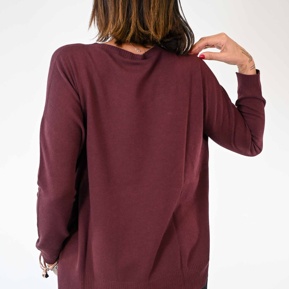 
                  
                    MAGLIA OVER A SCATOLA IN VISCOSA/ANGORA BORDEAUX
                  
                