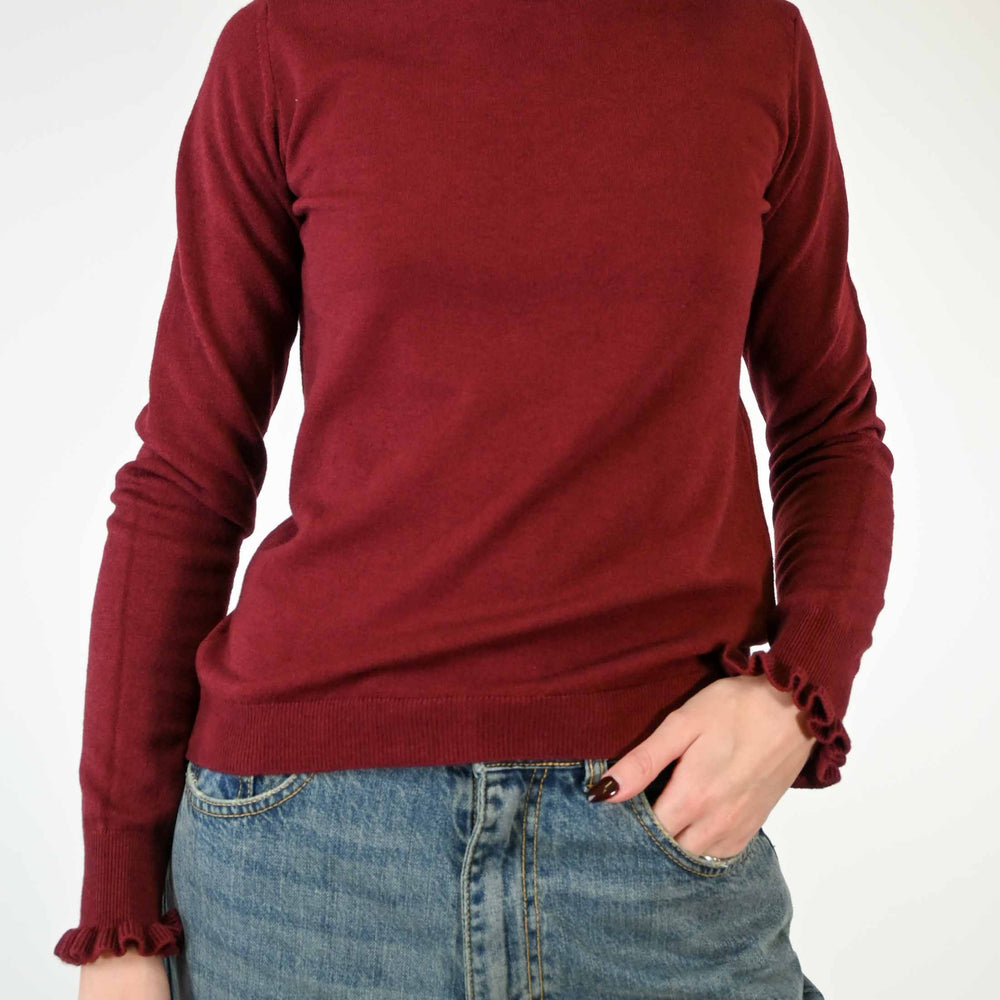 
                  
                    MAGLIA LUPETTO CON ROUGES COLOR BORDEAUX
                  
                