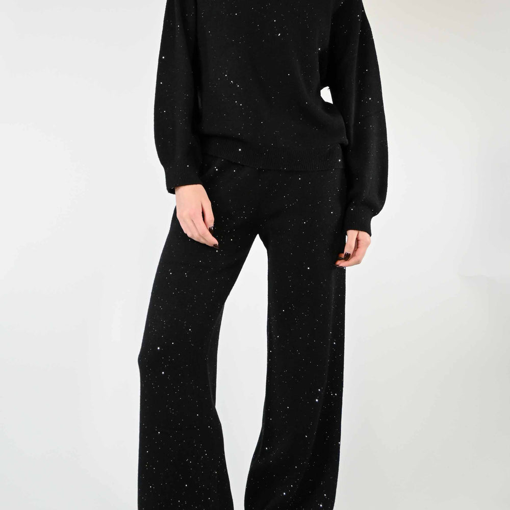 
                  
                    PANTALONE PALAZZO CON MICRO PAILLETTES NERO
                  
                