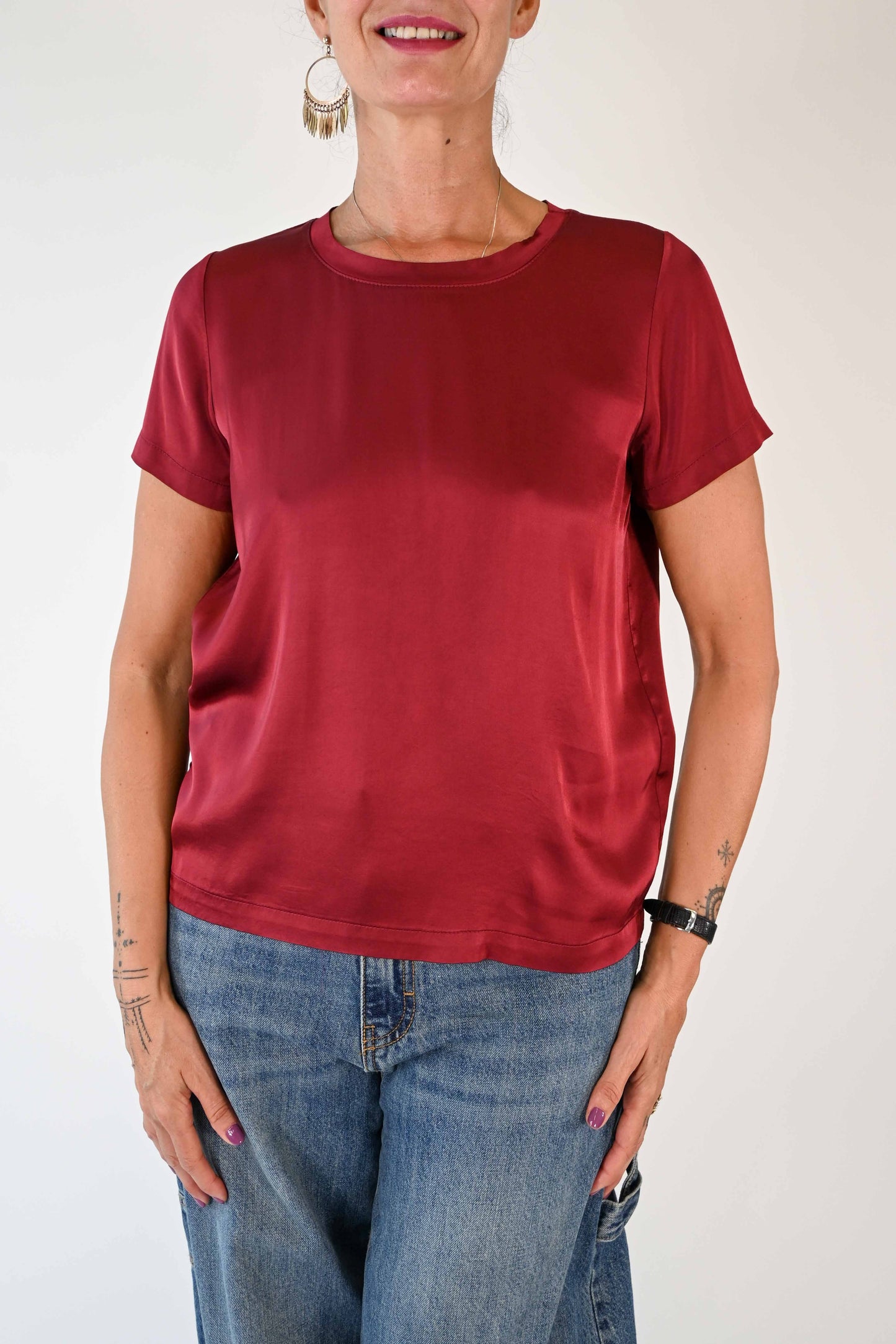 T-SHIRT GIROCOLLO MEZZA MANICA IN VISCOSA VINO