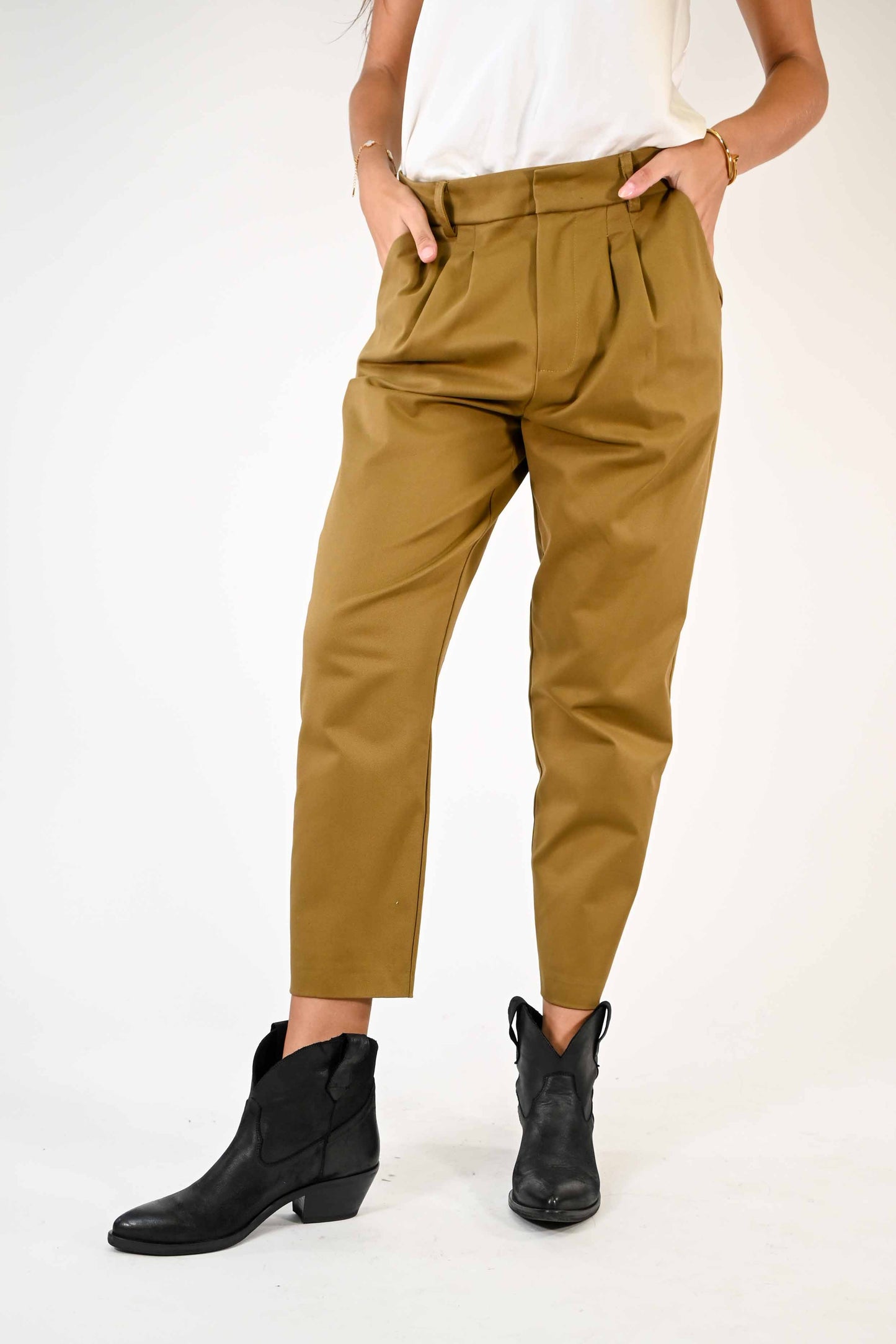 PANTALONE CHINO CON DOPPIA PENCE CARAMELLO