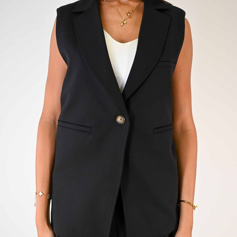 GILET CON BAVERO A GIACCA E SPALLINE COLOR NERO