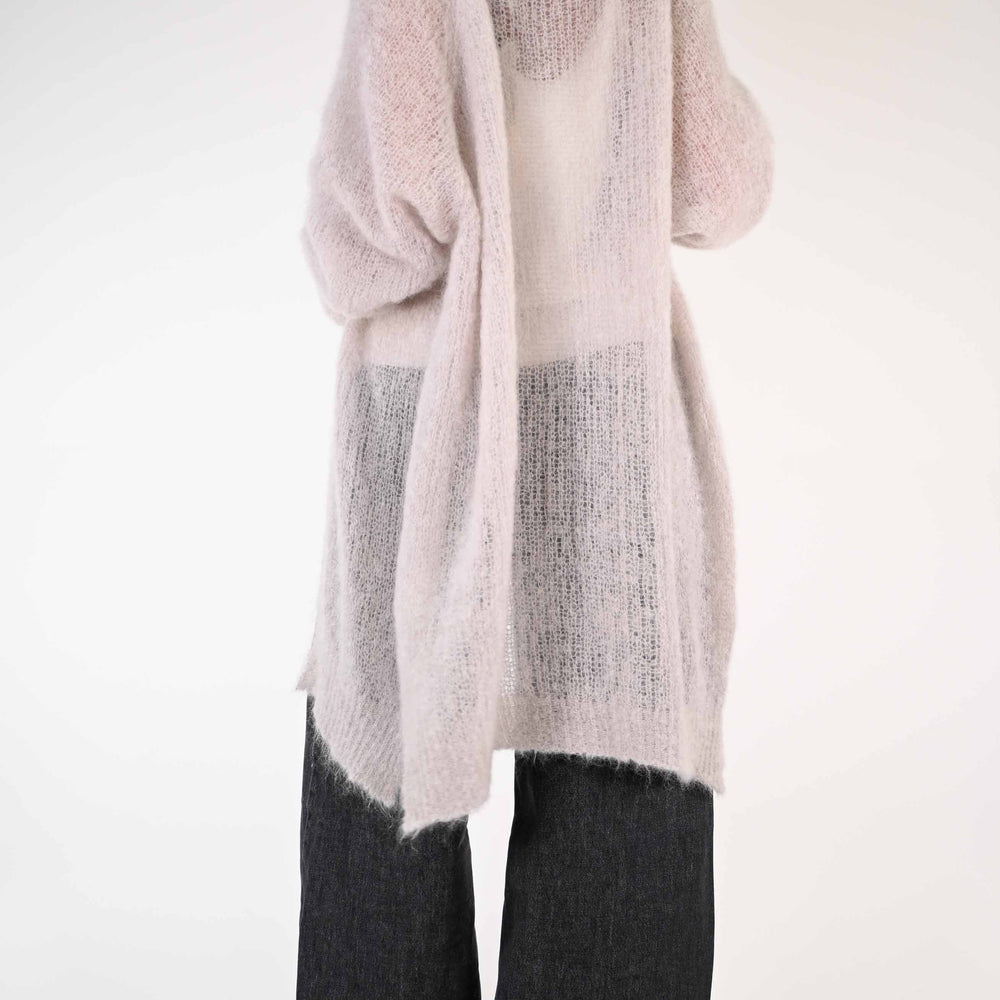 
                  
                    CARDIGAN IN MOHAIR CON SPACCHI COLOR BEIGE
                  
                