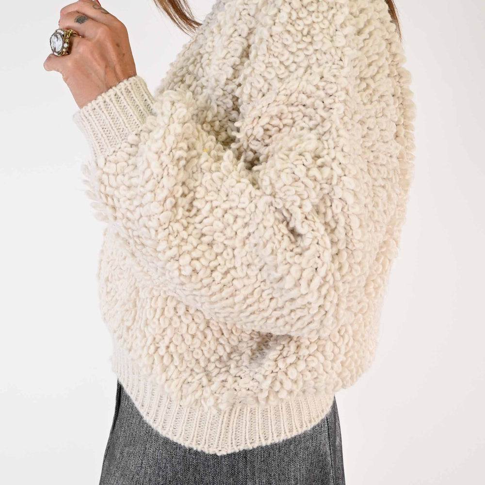 
                      
                        BOMBER OVER IN LANA BOUCLE' COLOR PANNA
                      
                    