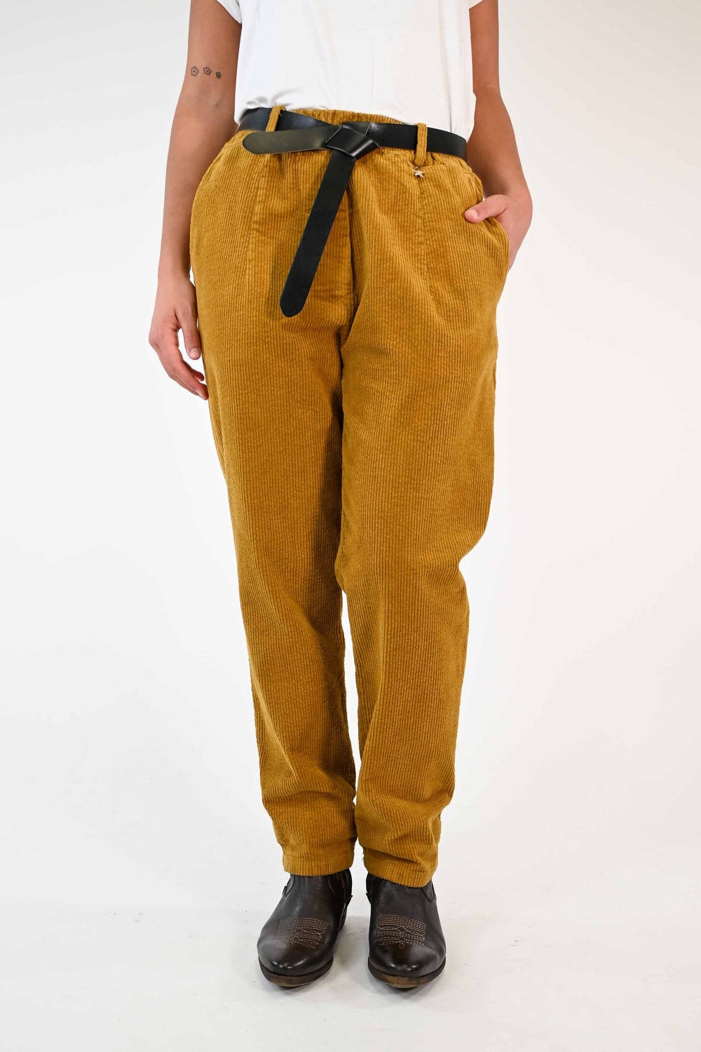 PANTALONE BAGGY IN VELLUTO A COSTE SENAPE