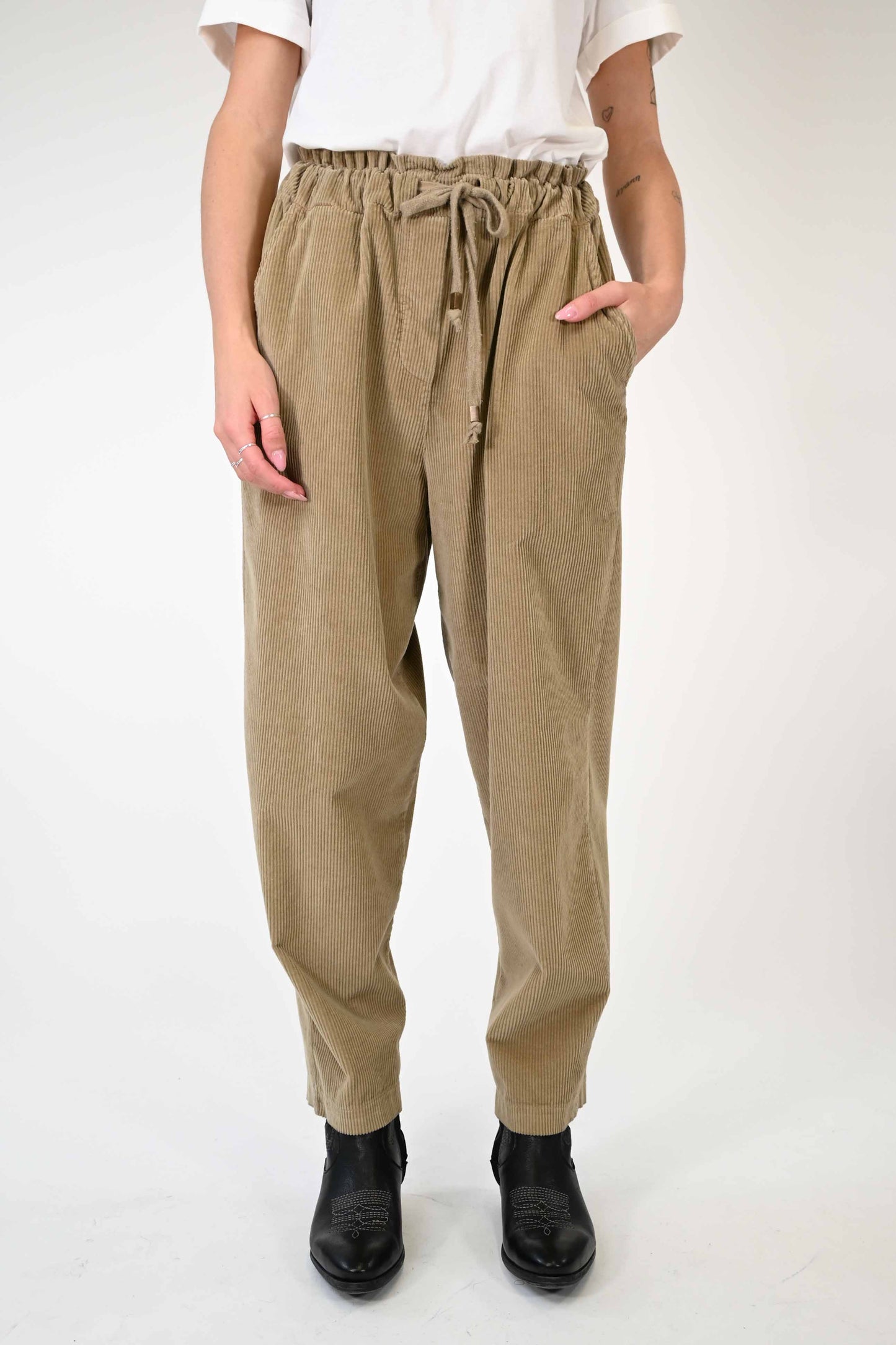 PANTALONE BAGGY CON COULISSE IN VELLUTO BEIGE