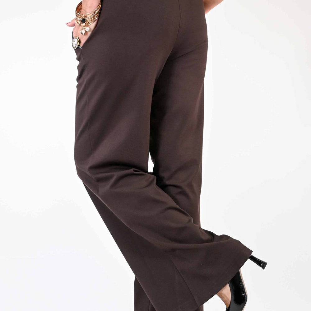 
                  
                    PANTALONE PALAZZO CON COULISSE PUNTO MILANO MORO
                  
                