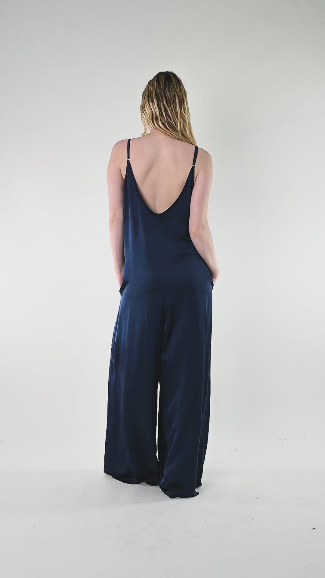 B LOVE - TUTA PALAZZO IN VISCOSA CON SPALLINA ART.202501/B - BLU